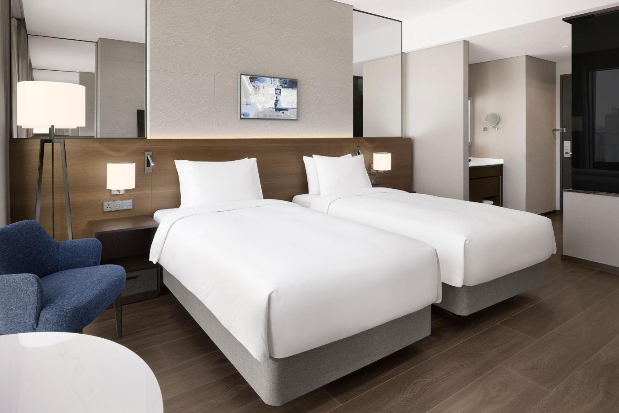 Four Points By Sheraton Сувон Экстерьер фото
